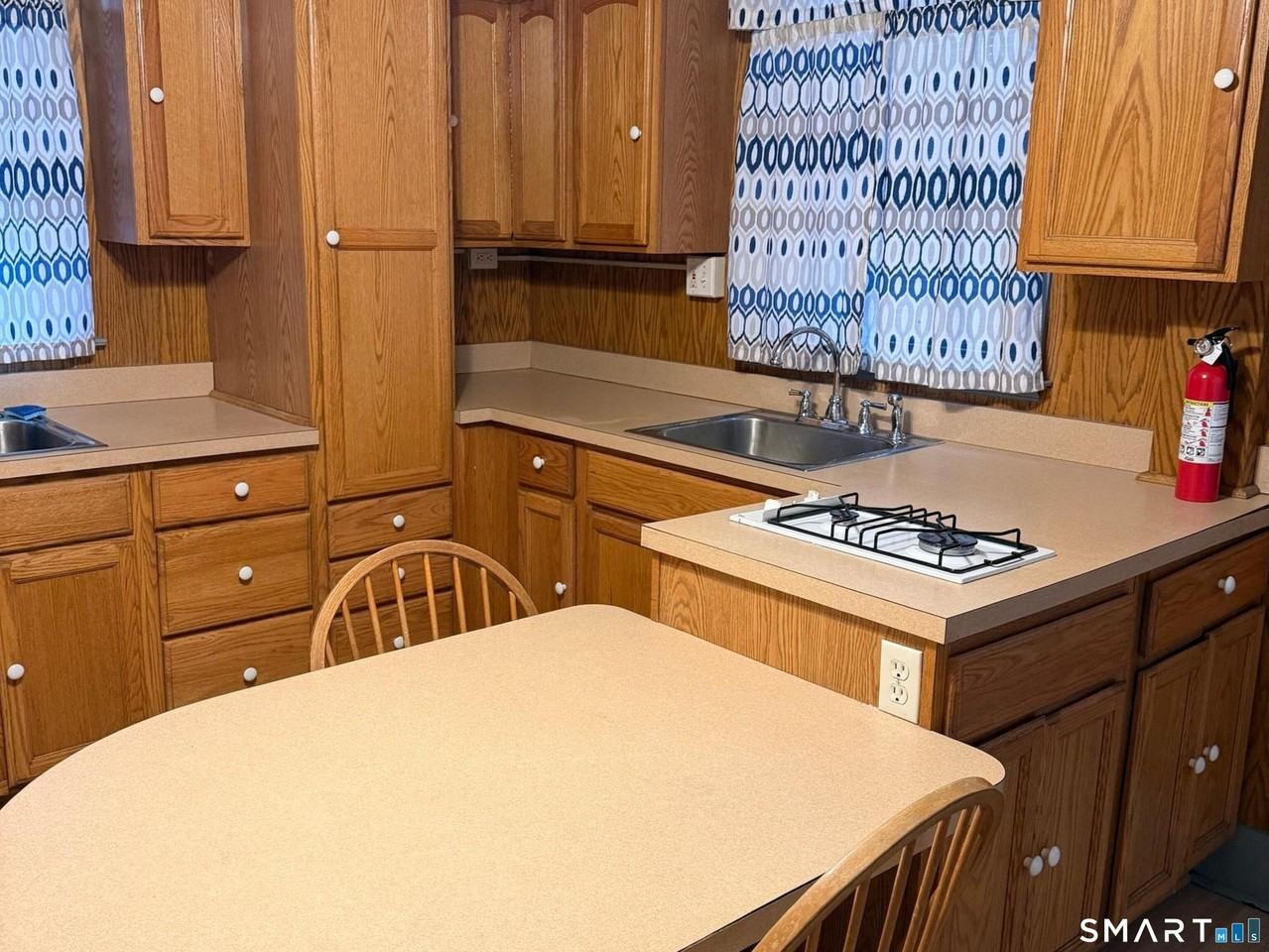 17 1st Ave - Photo 5 of 12