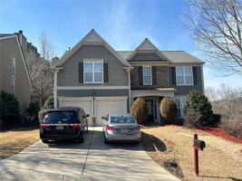 featured image of 815 Earlham Dr