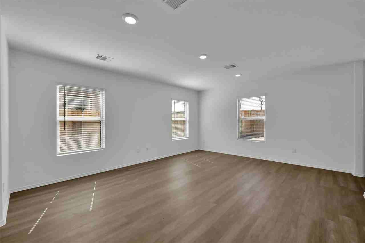 1714 Campos Ct - Photo 4 of 23
