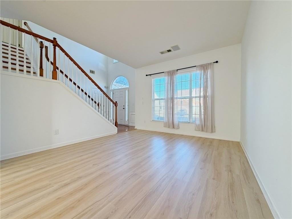 8205 Norwich Pl - Photo 7 of 50