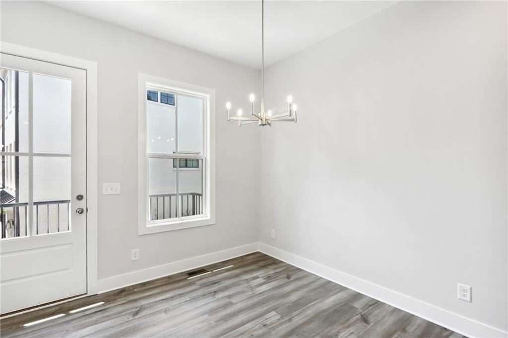 138 Chestnut Cir Unit 6 #6 - Photo 5 of 25