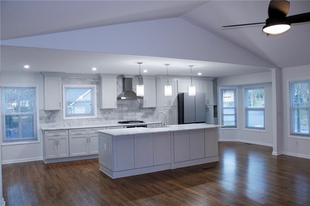 1157 Mountain Springs Dr Nw