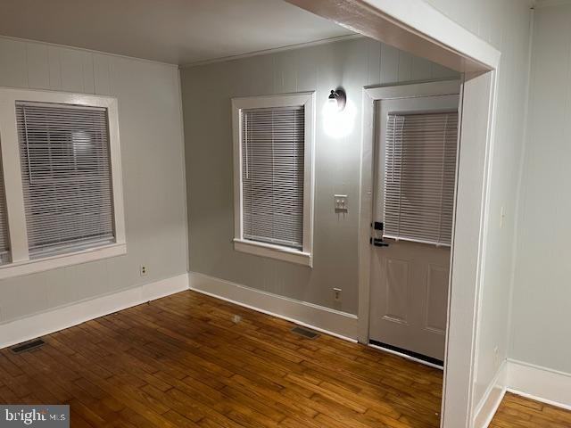 235 Main St - Photo 2 of 13