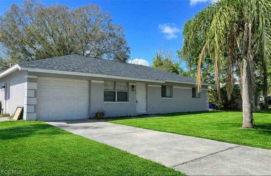 12274 1st St - Photo 2 of 17