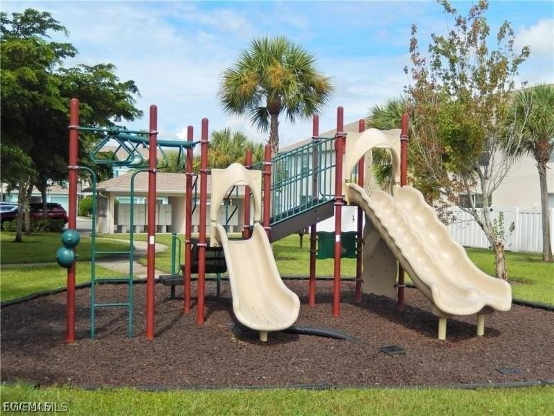 3638 Pine Oak Cir Apt 108 #108 - Photo 7 of 21