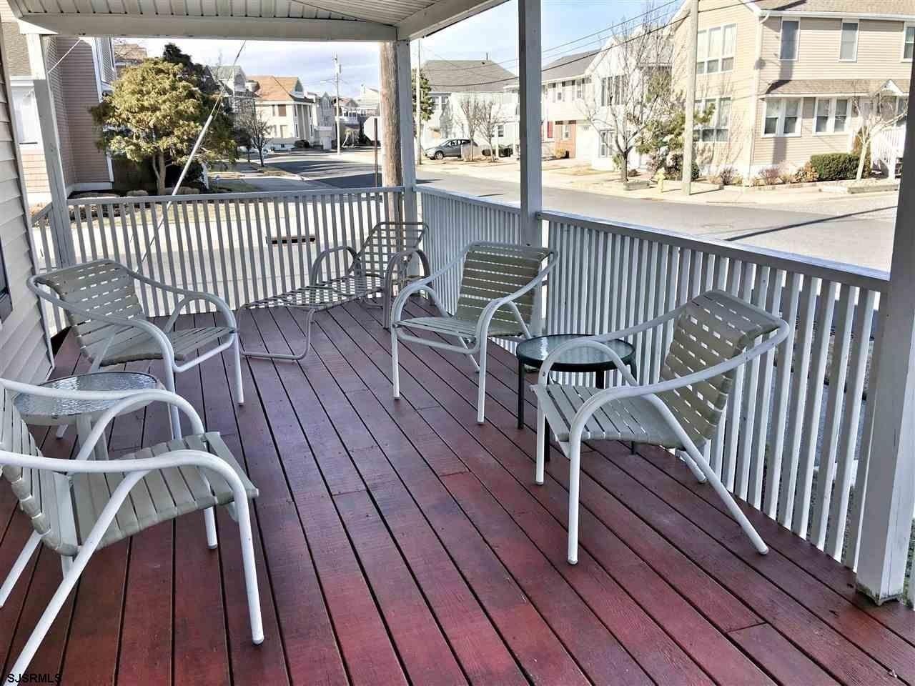 316 N Vendome Ave - Photo 4 of 19