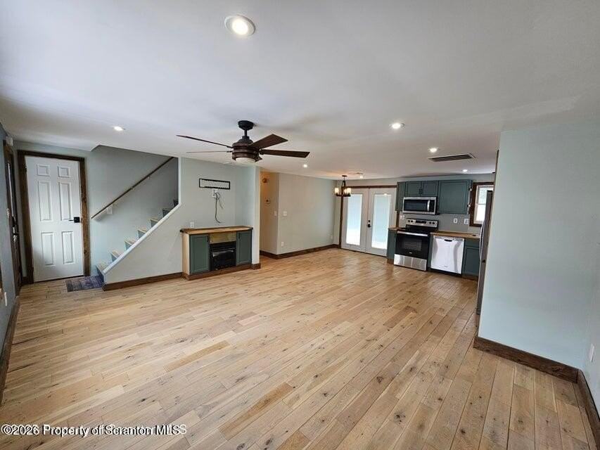 22 Suetta Ln - Photo 6 of 17