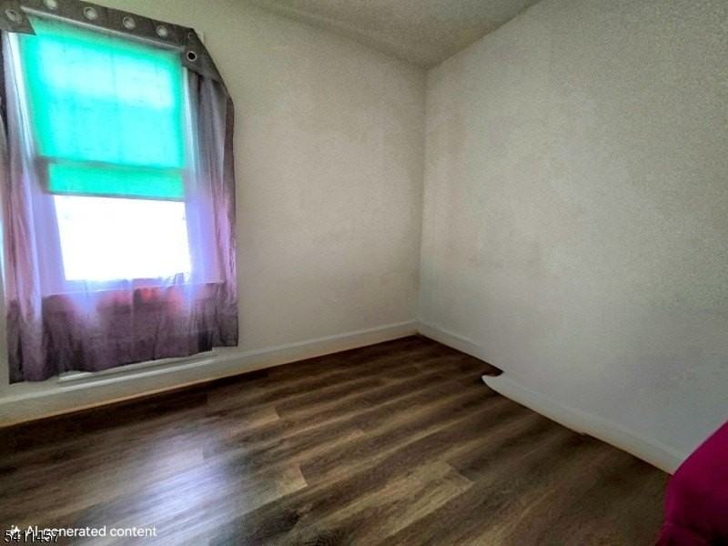 330 N 10th St #2 - Photo 4 of 11