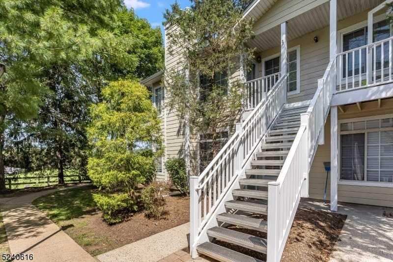 56 Wescott Rd - Photo 2 of 28