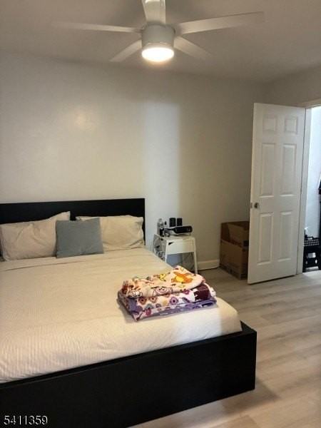 826 W Grand St #1E - Photo 5 of 10