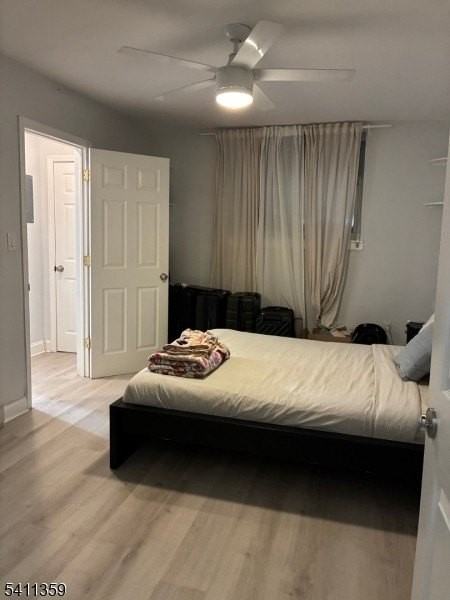 826 W Grand St #1E - Photo 6 of 10