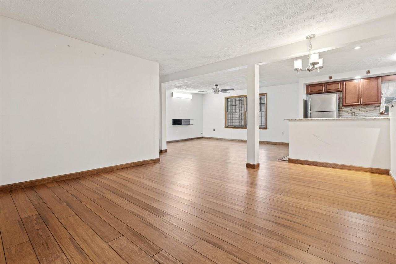 85 Merseles St #2 - Photo 4 of 12