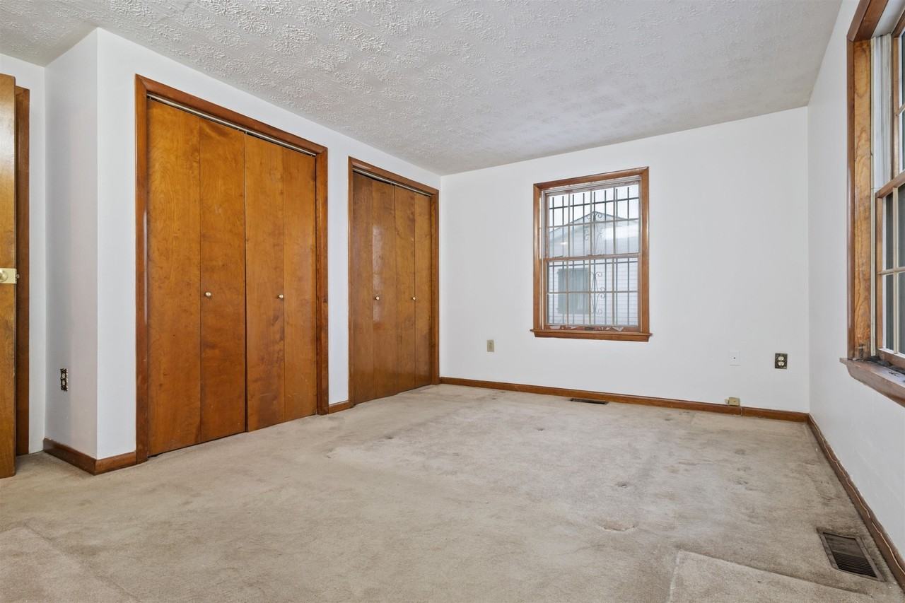 85 Merseles St #2 - Photo 6 of 12