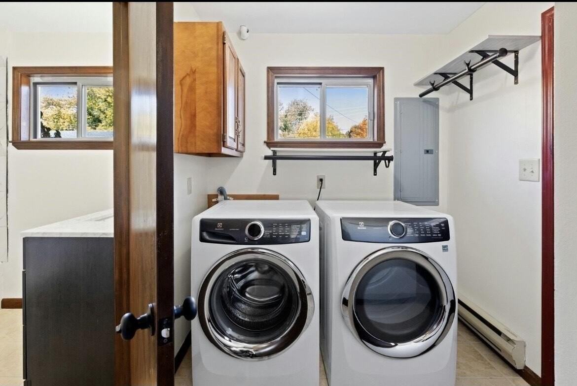 2929 Newman St - Photo 7 of 21