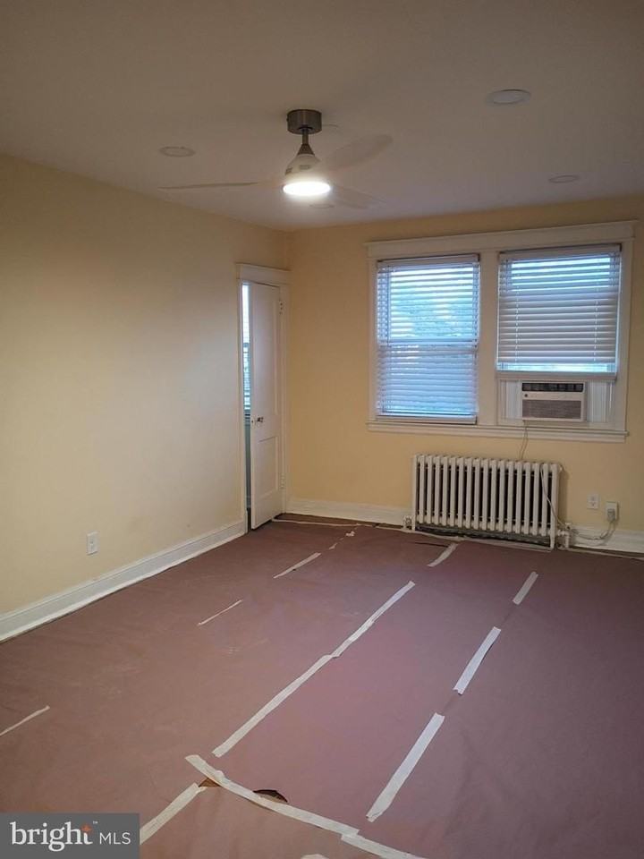 5220 4th St Nw - Photo 4 of 9