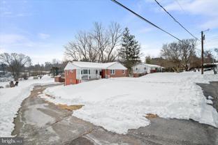 1639 The Strand - Photo 1 of 1