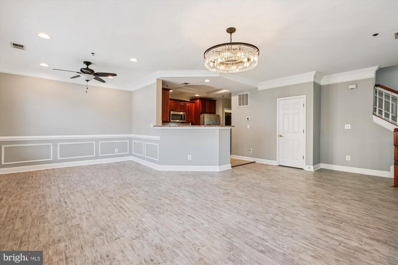 7141 Huntley Creek Pl - Photo 7 of 27