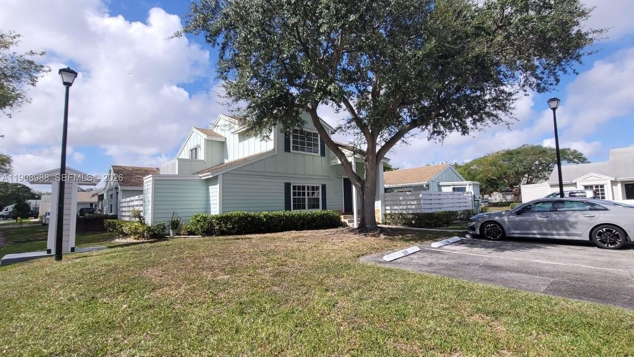 13792 Sw 149th Circle Ln #3 - Photo 4 of 16