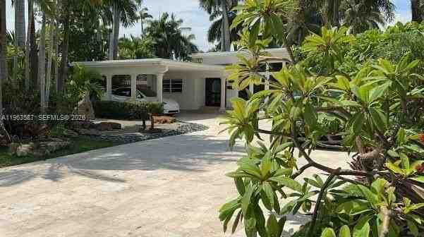 827 N Southlake Dr #827 - Photo 3 of 14