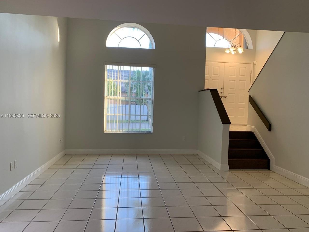 12447 Nw 7th St - Photo 3 of 24