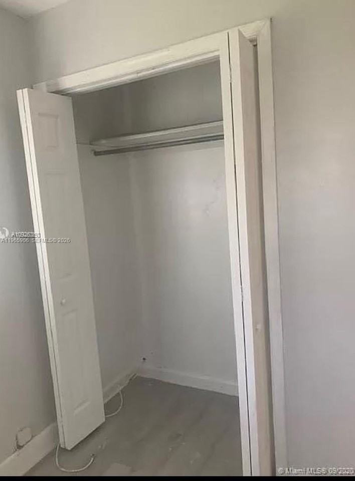 1501 Nw 174th St - Photo 7 of 22