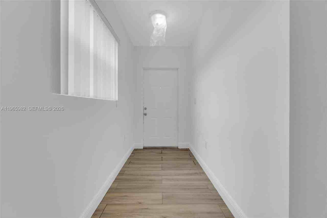 2176 Nw 64th St #2176 - Photo 4 of 36