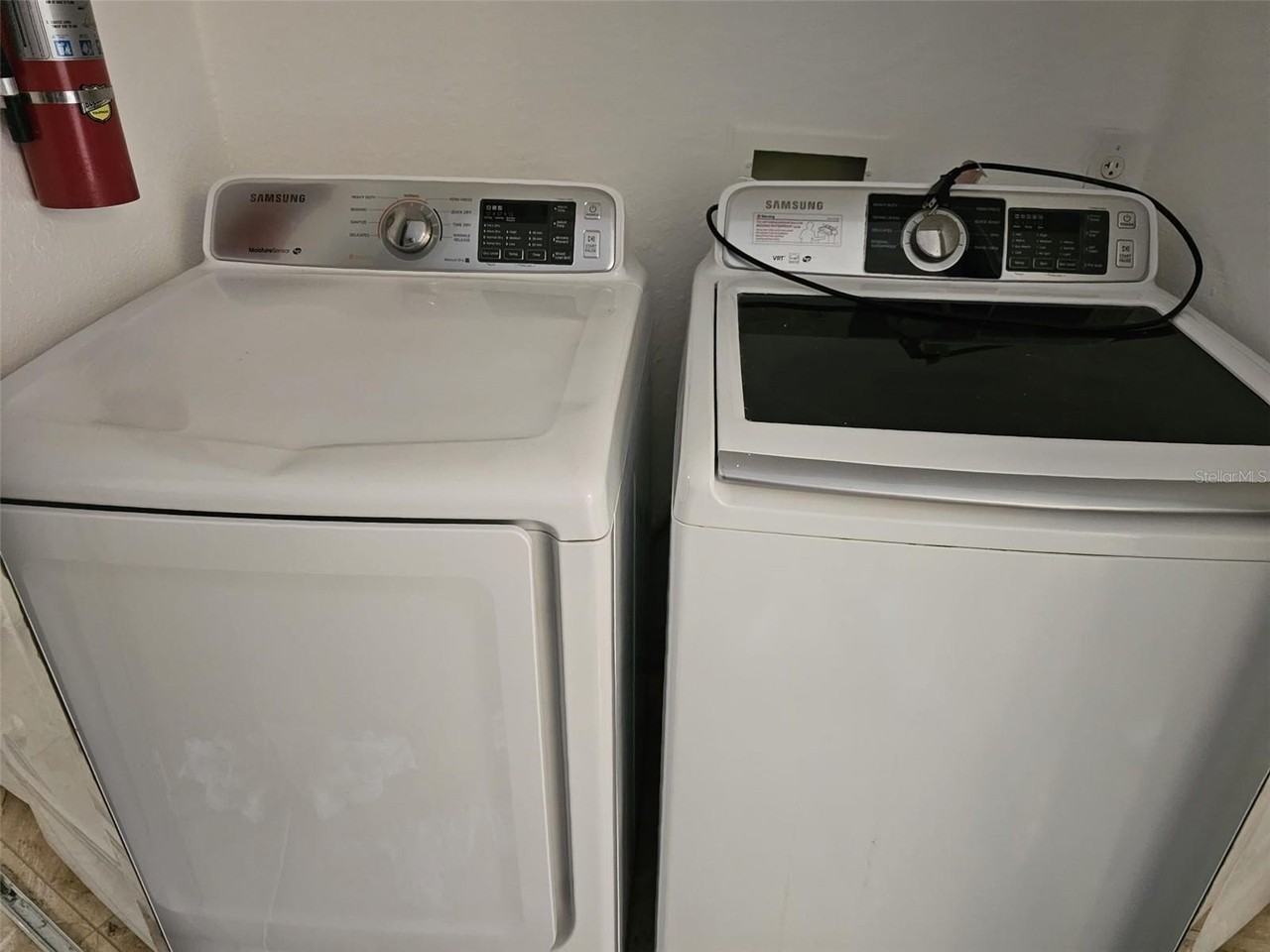 13815 Fairway Island Dr #1315 - Photo 4 of 20