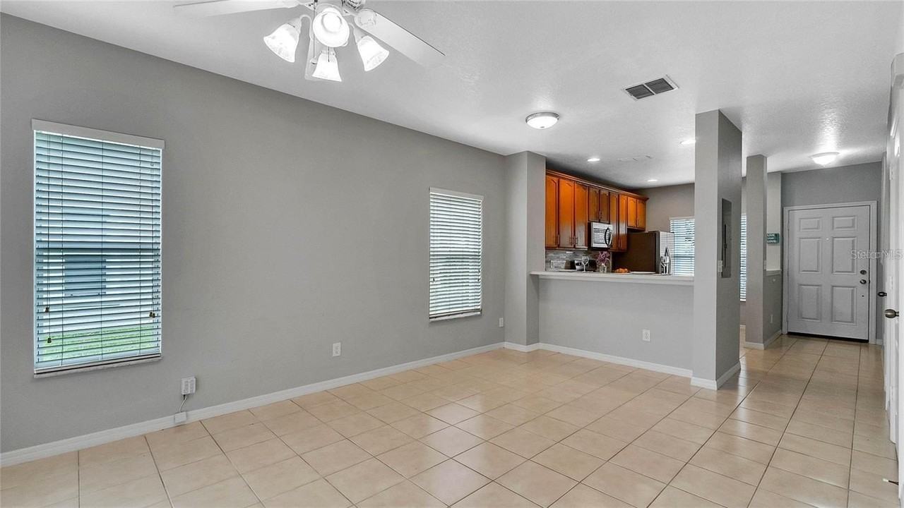 10624 Savannah Wood Dr #89 - Photo 5 of 18