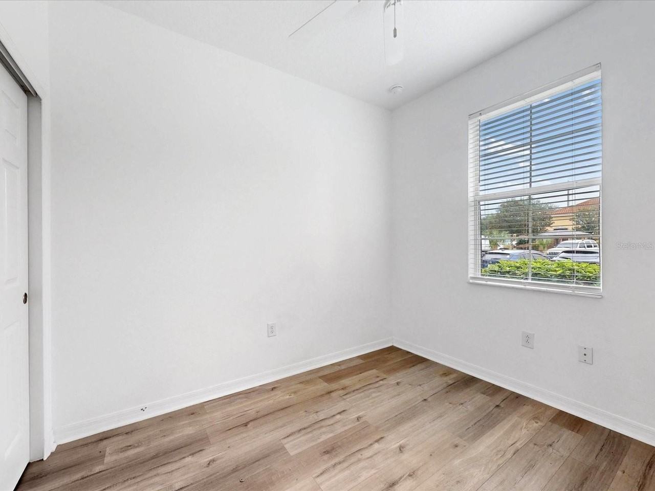 7627 Long Island Dr - Photo 2 of 29