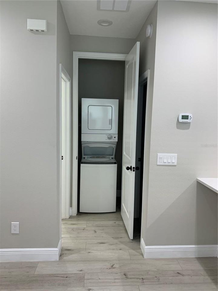 8930 Lower Carrel Cir - Photo 5 of 12