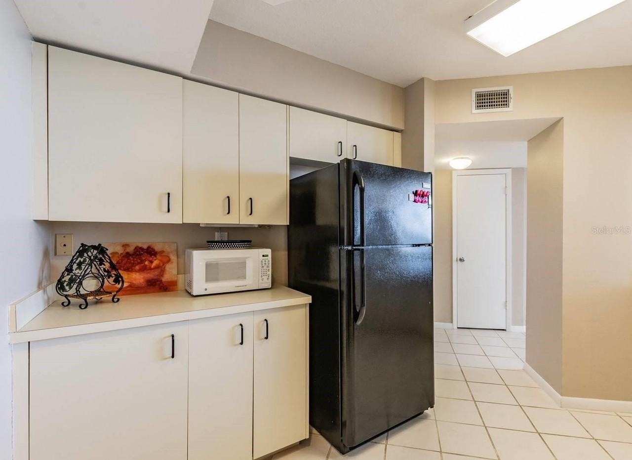 6081 Bahia Del Mar Cir #349 - Photo 5 of 26