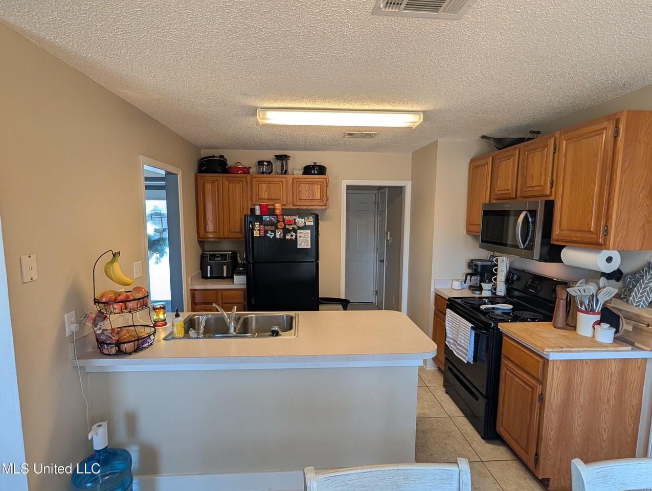 6636 Oakbrook Dr - Photo 5 of 16