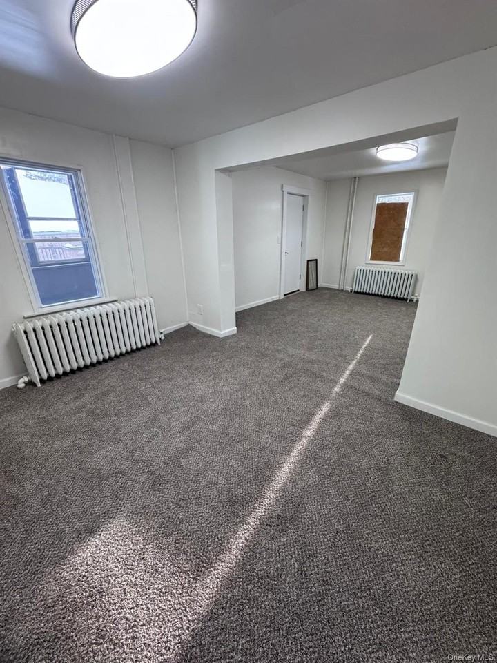 20 Sycamore St #1 - Photo 7 of 17