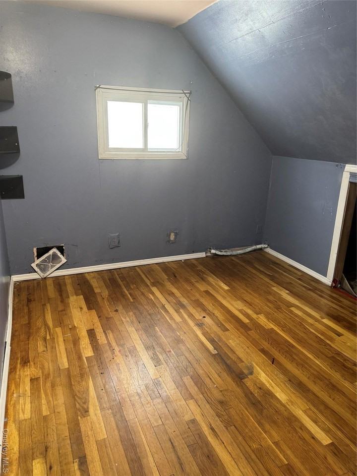 112 Avondale Dr - Photo 3 of 6