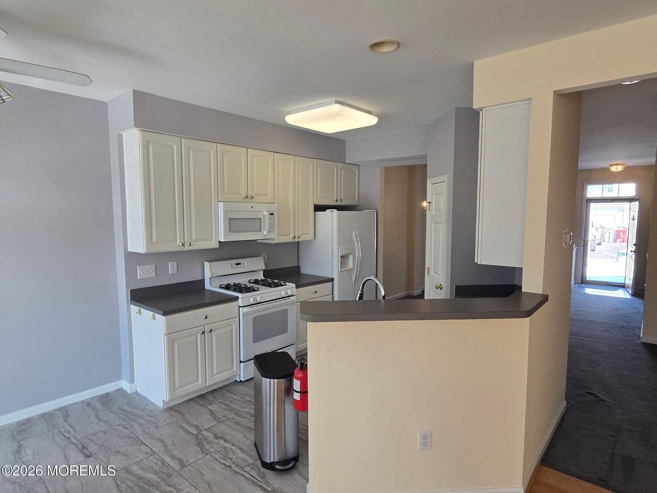 29 Osprey Ln Unit 87 #87 - Photo 6 of 25