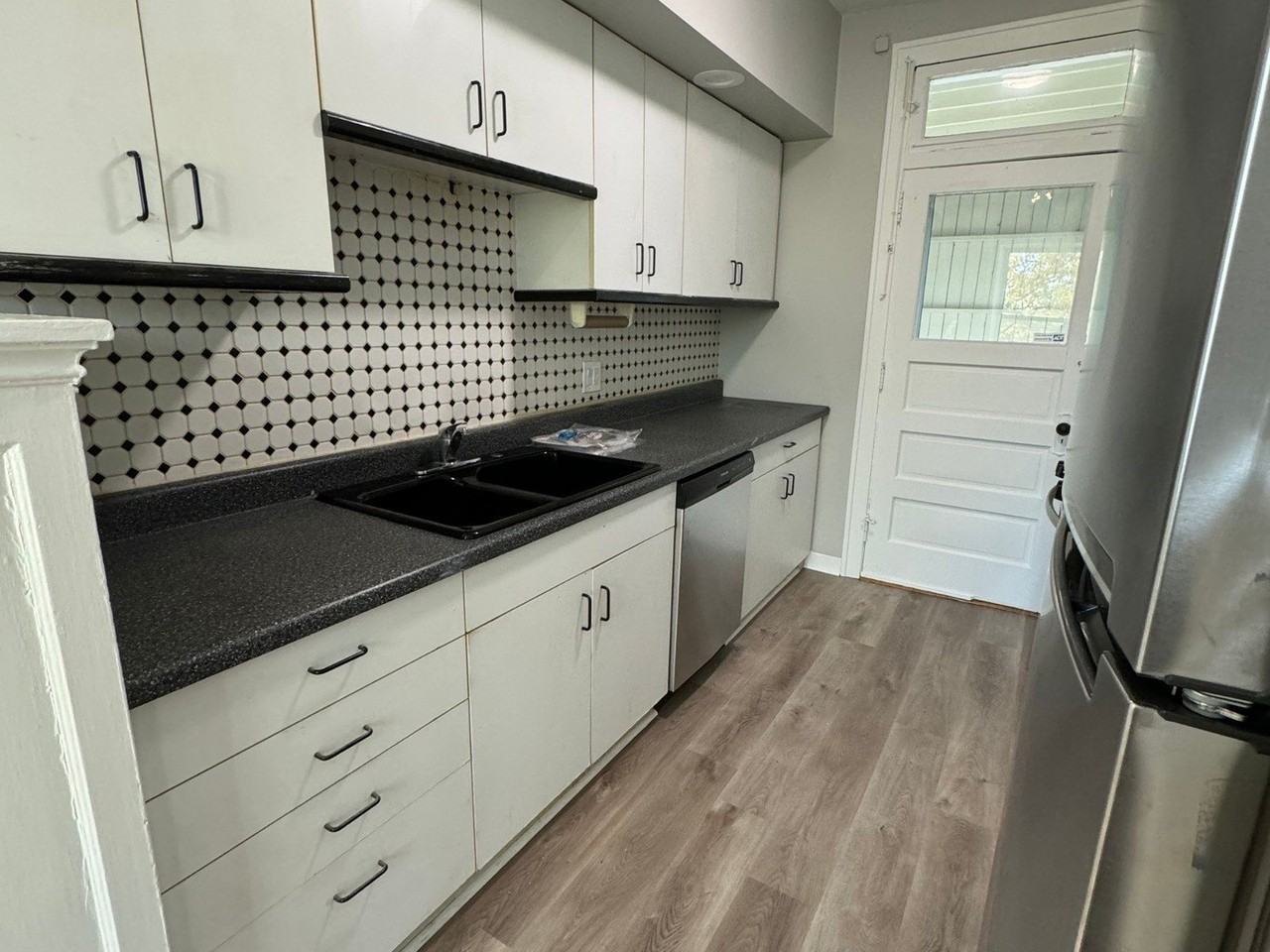 4414 N Lavergne Ave Apt 3 #3 - Photo 5 of 10