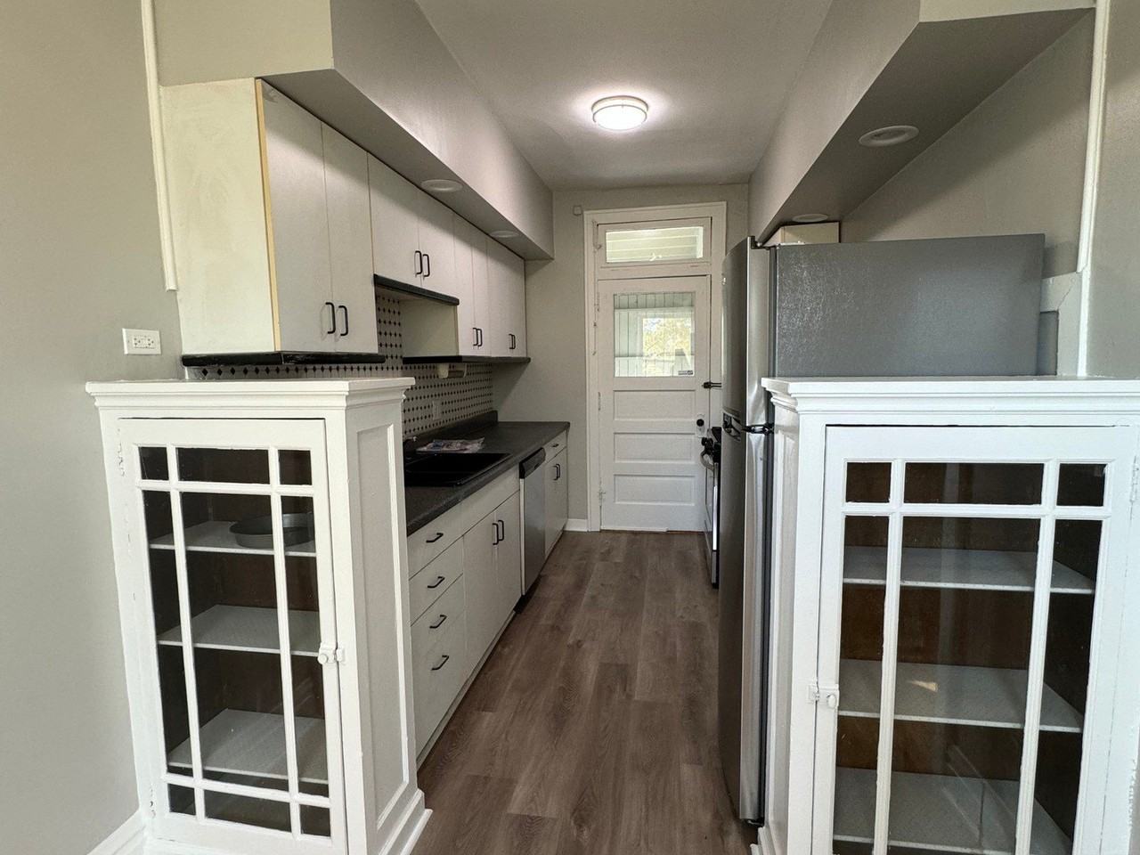 4414 N Lavergne Ave Apt 3 #3 - Photo 6 of 10