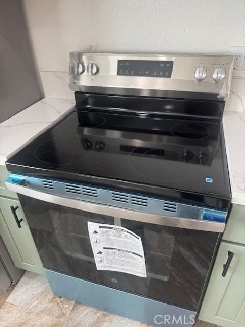 17298 Woodhill St #2 - Photo 6 of 19