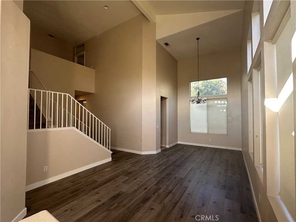 11817 Warwick Hills Ct - Photo 2 of 14