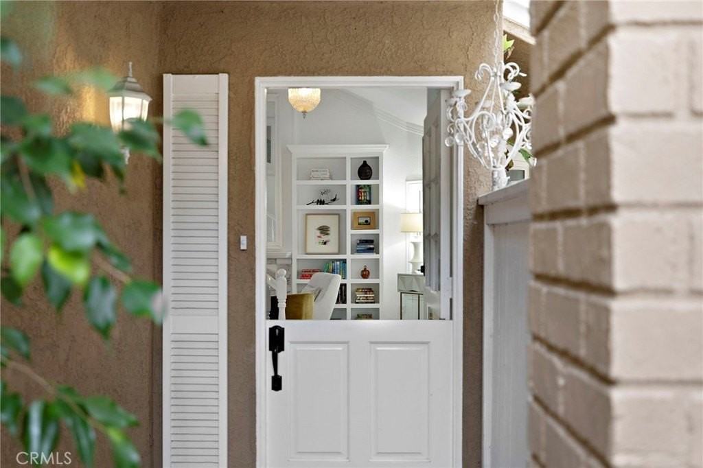 21 Encinitas Ct - Photo 3 of 26