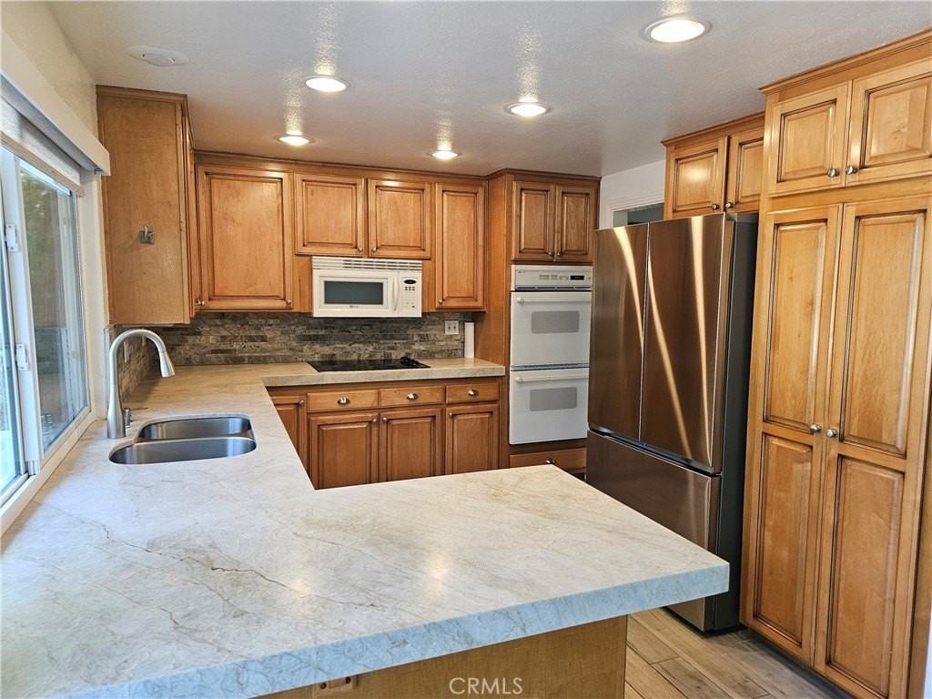 25451 Del Cobre - Photo 7 of 27