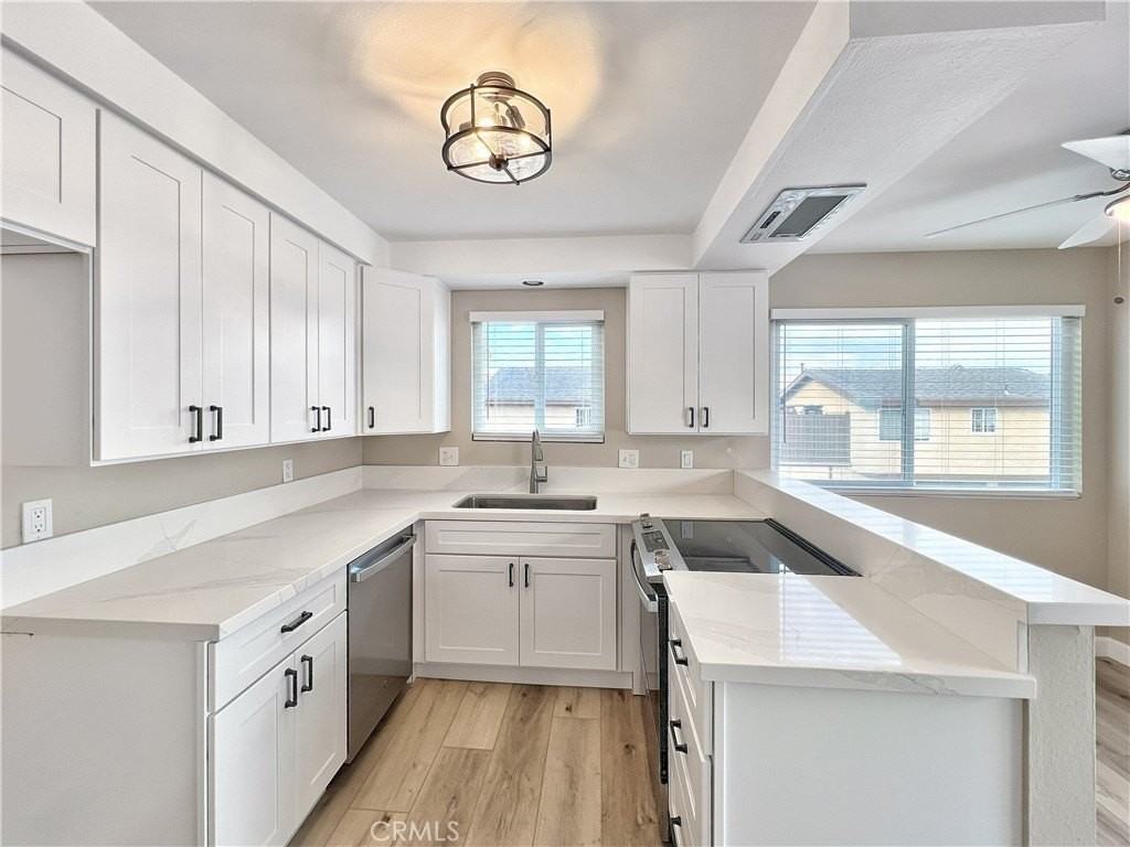 16941 Sims Ln #B - Photo 3 of 14