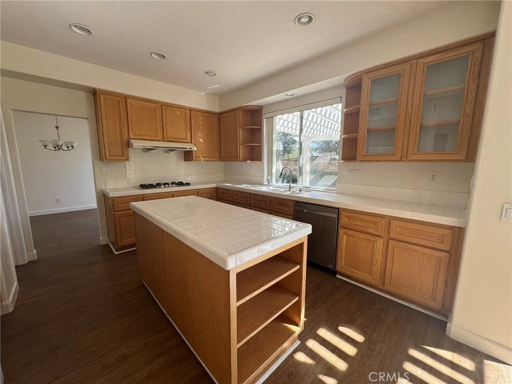 3552 S Oak Valley Pl - Photo 7 of 25