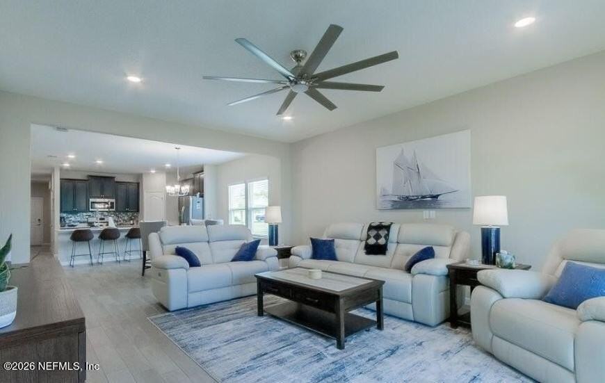 111 Ash Breeze Cv - Photo 3 of 35