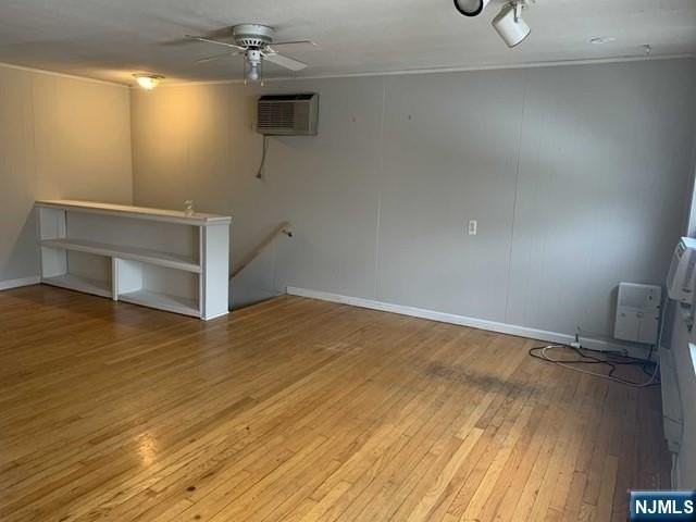 53 Clinton Pl - Photo 2 of 7