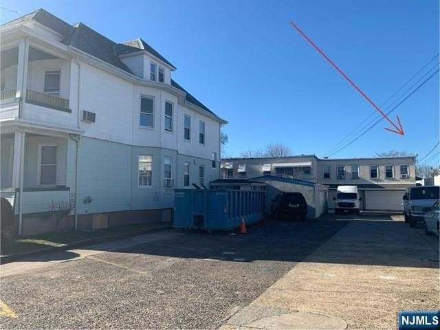 53 Clinton Pl - Photo 5 of 7