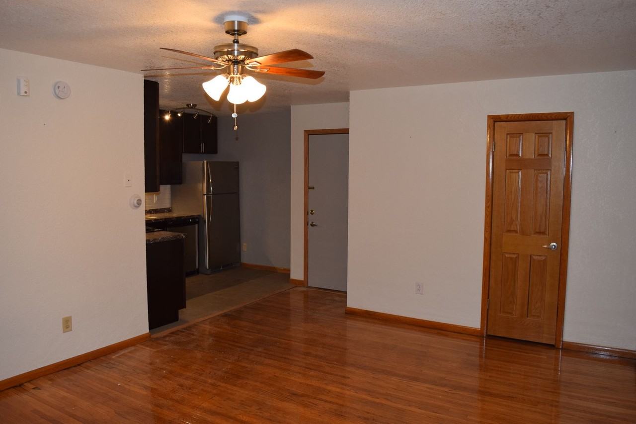 319-8TH - Photo 3 of 7