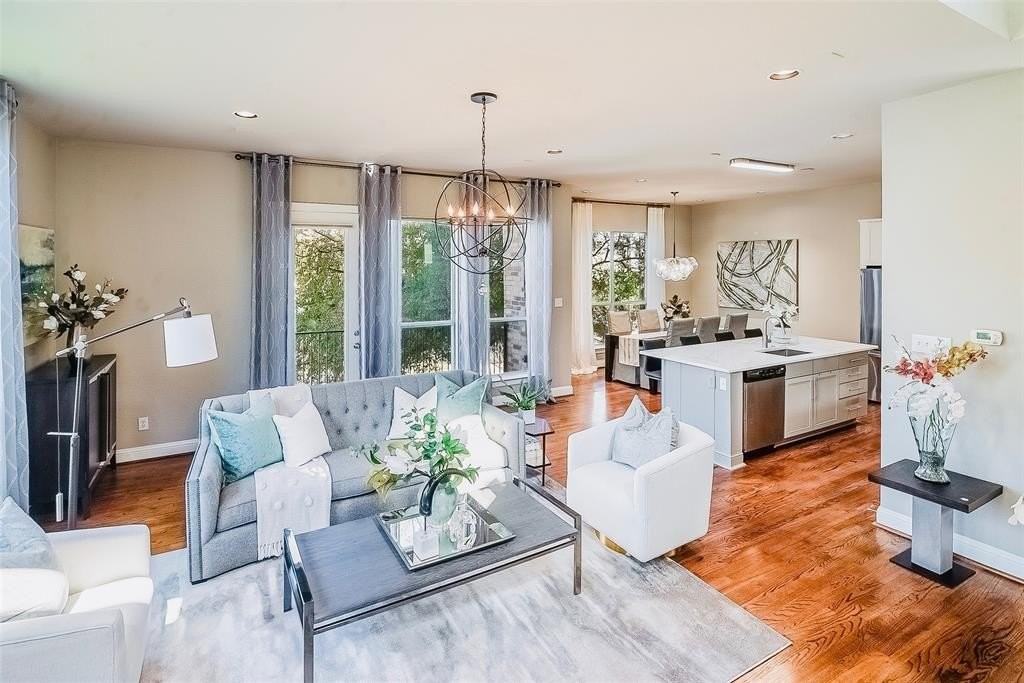 1333 Saint Joseph St #16 - Photo 3 of 26