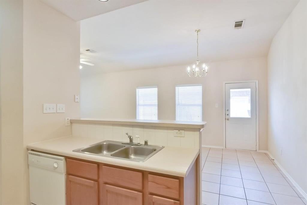 1408 Melanie Trl - Photo 6 of 21