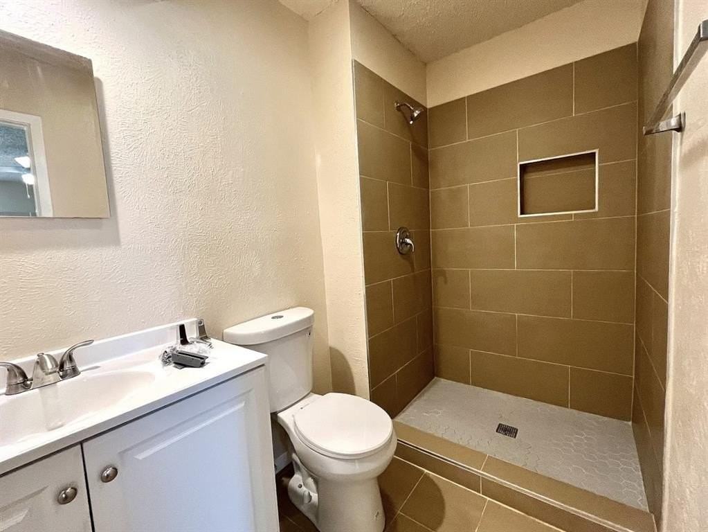 6116 Yellowstone Dr - Photo 7 of 9